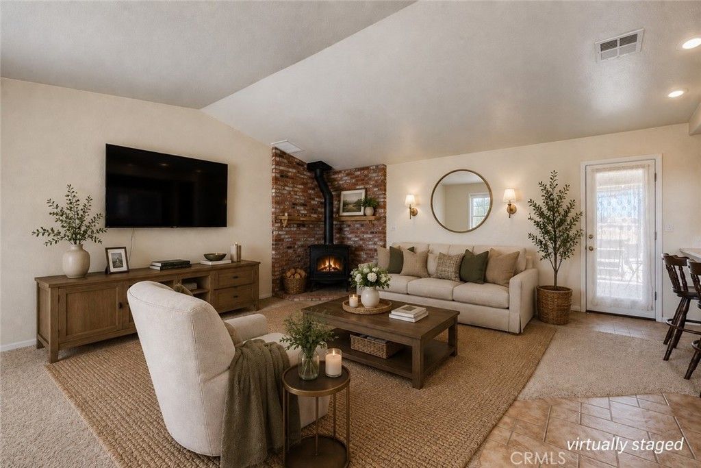 Image 11 of property listing at 8650 Cowberry, Phelan, CA 92371