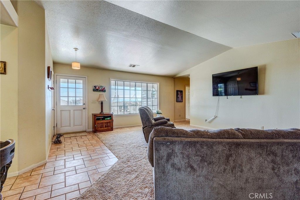 Image 18 of property listing at 8650 Cowberry, Phelan, CA 92371