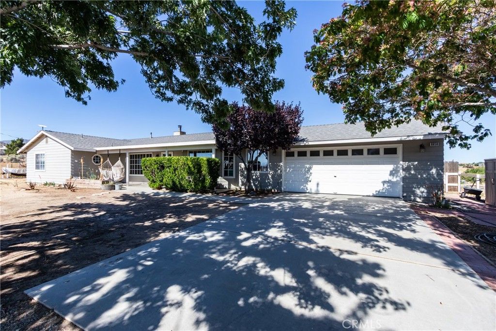 Image 2 of property listing at 8650 Cowberry, Phelan, CA 92371
