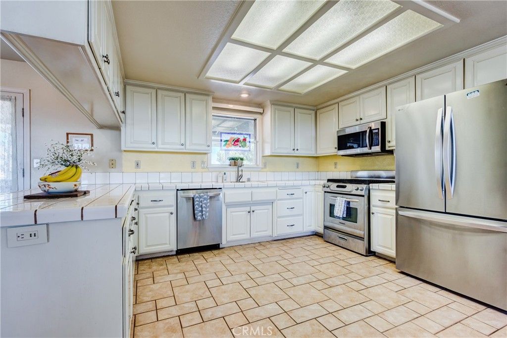 Image 22 of property listing at 8650 Cowberry, Phelan, CA 92371
