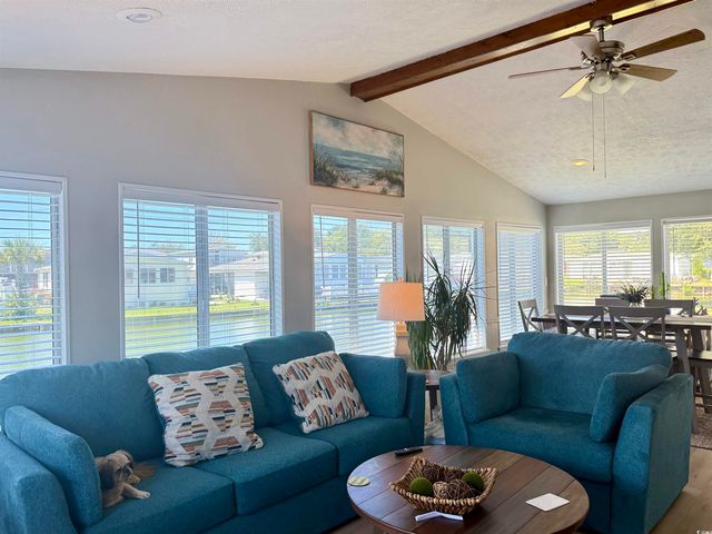 405 Twin Lakes Ct., Surfside Beach, SC 29575