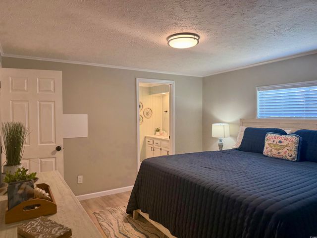 405 Twin Lakes Ct., Surfside Beach, SC 29575
