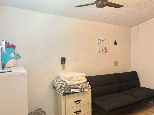 405 Twin Lakes Ct., Surfside Beach, SC 29575