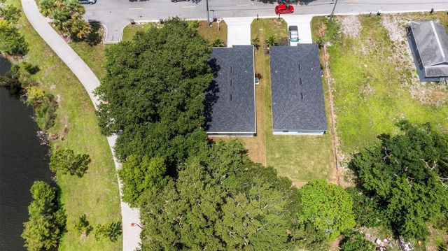 424 Douglas Ct, Fort Pierce, FL 34950