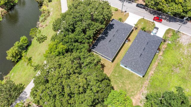 424 Douglas Ct, Fort Pierce, FL 34950