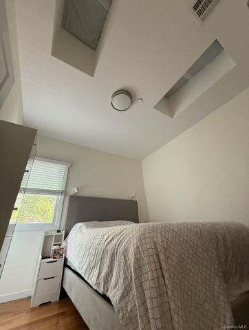 4038 194th Street 3B, Flushing, NY 11358