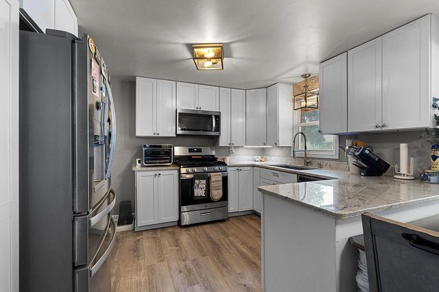 135 S PLATTEN STREET, Green Bay, WI 54303