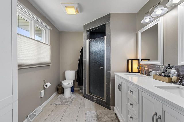 135 S PLATTEN STREET, Green Bay, WI 54303