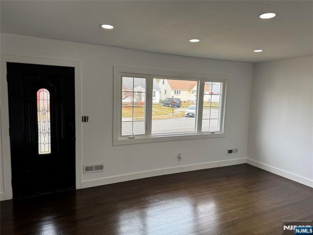 9 Marion Court, Belleville, NJ 07109