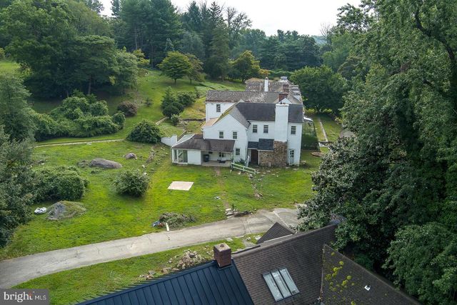 1425 MOUNT PLEASANT RD, Villanova, PA 19085