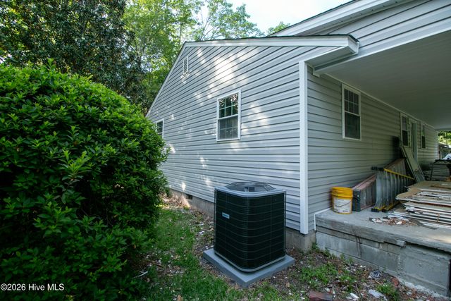6757 Pitt Street, Grifton, NC 28530