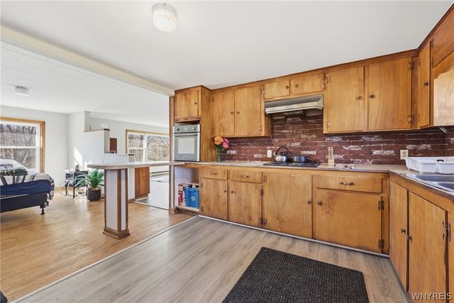 1040 West Hughes Road, Freedom, NY 14009