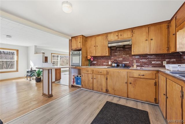 1040 West Hughes Road, Freedom, NY 14009