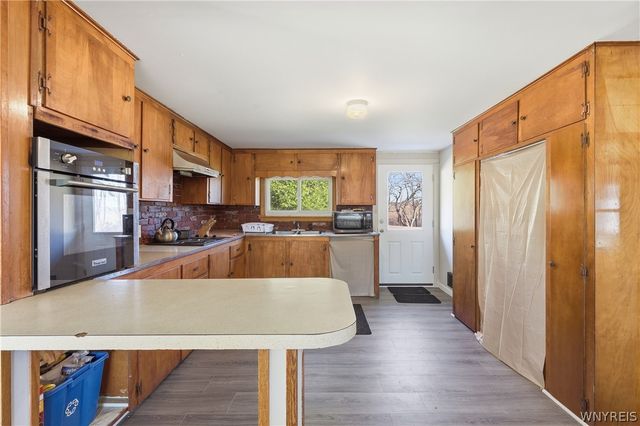 1040 West Hughes Road, Freedom, NY 14009