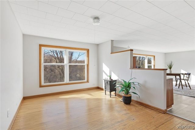 1040 West Hughes Road, Freedom, NY 14009