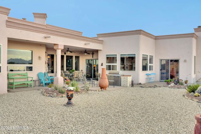10022 San Savino Court, Las Cruces, NM 88007