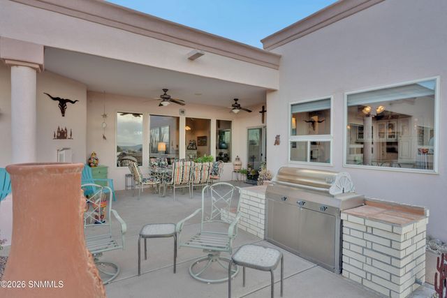 10022 San Savino Court, Las Cruces, NM 88007