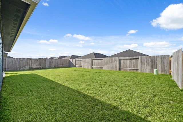 7502 Fierce Friesian Lane, Rosharon, TX 77583