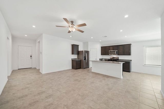 7502 Fierce Friesian Lane, Rosharon, TX 77583