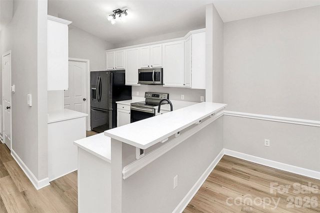 16464 Redstone Mountain Lane, Charlotte, NC 28277