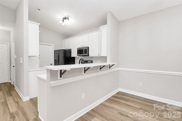 16464 Redstone Mountain Lane, Charlotte, NC 28277