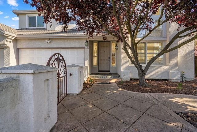 674 W Sunnyoaks Avenue, Campbell, CA 95008
