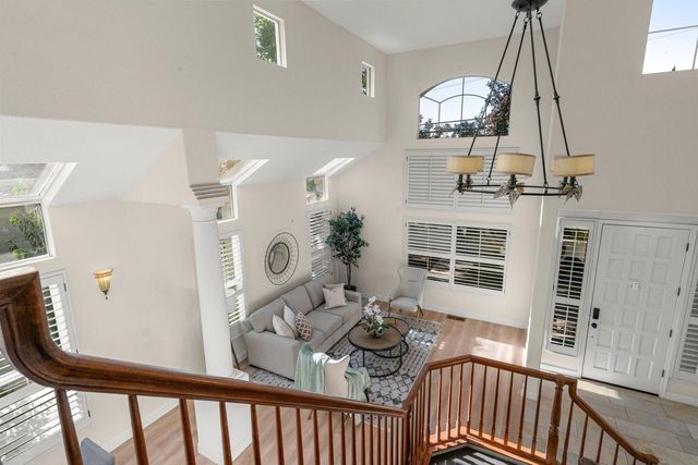 674 W Sunnyoaks Avenue, Campbell, CA 95008