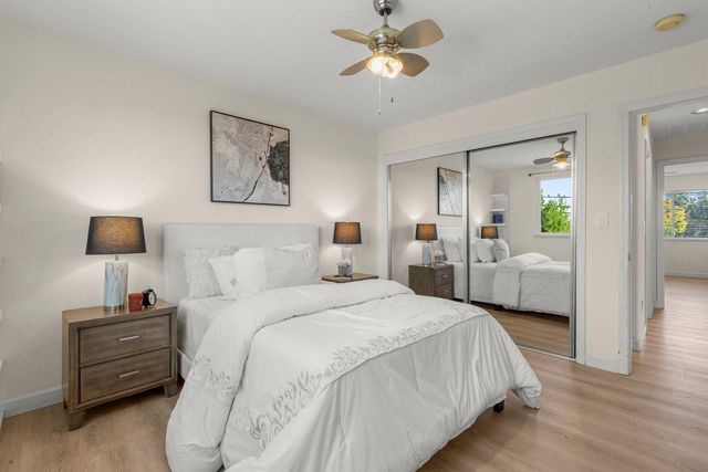 674 W Sunnyoaks Avenue, Campbell, CA 95008
