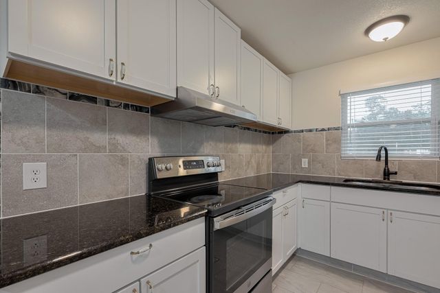 10182 Highway 146 N, Hardin, TX 77575