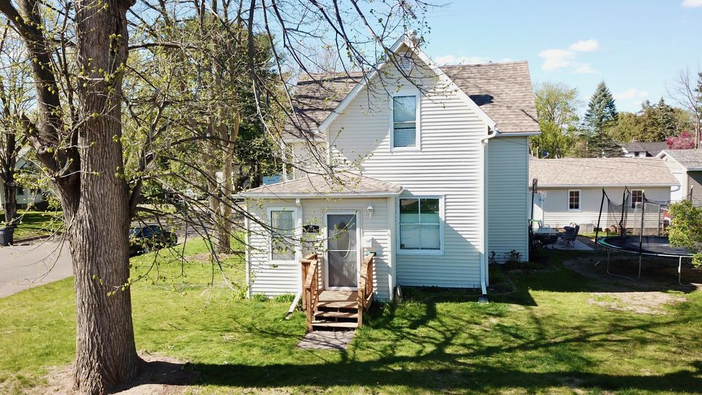 835 5th Avenue SW, Pine City, MN 55063
