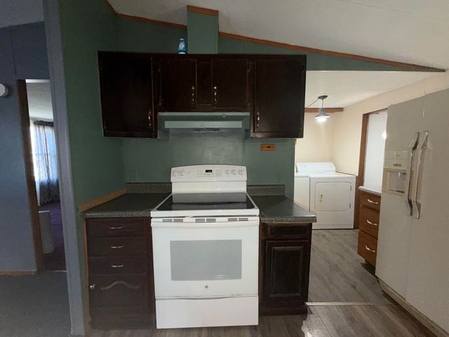 262 Lowe ST, Buchanan, VA 24066