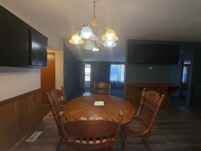 262 Lowe ST, Buchanan, VA 24066