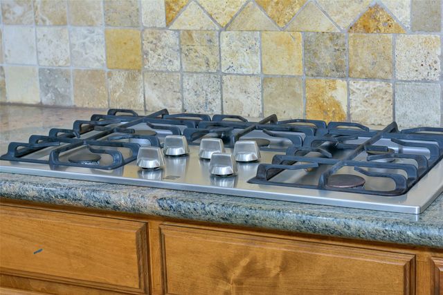1113 Yorkshire Drive, Carrollton, TX 75007