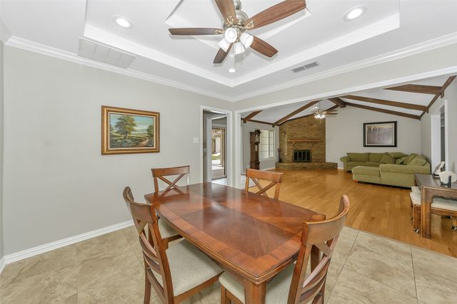 1113 Yorkshire Drive, Carrollton, TX 75007