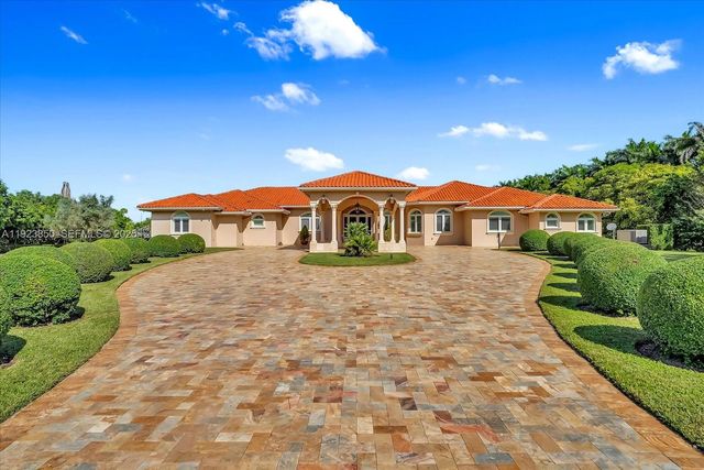 18611 SW 122nd Street, Miami, FL 33196