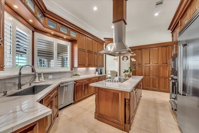 18611 SW 122nd Street, Miami, FL 33196