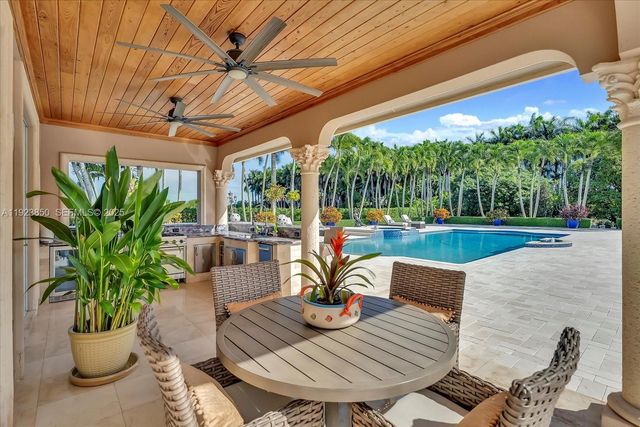 18611 SW 122nd Street, Miami, FL 33196