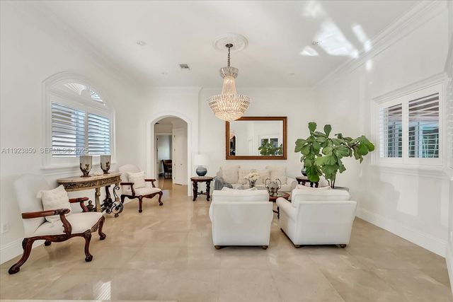18611 SW 122nd Street, Miami, FL 33196