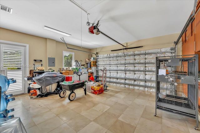 18611 SW 122nd Street, Miami, FL 33196