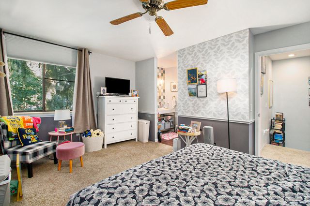 141 Selkirk Court, Kalamazoo, MI 49006