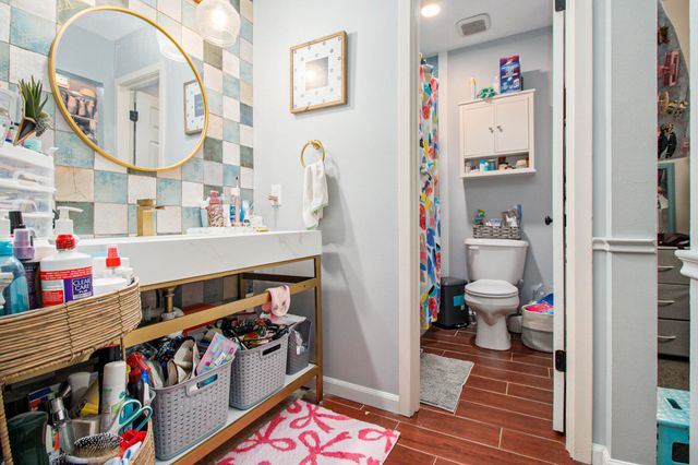 141 Selkirk Court, Kalamazoo, MI 49006