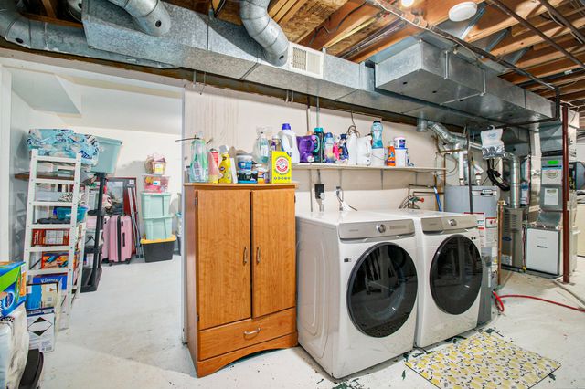 141 Selkirk Court, Kalamazoo, MI 49006