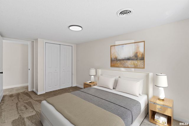 1501 43RD Street, Moline, IL 61265