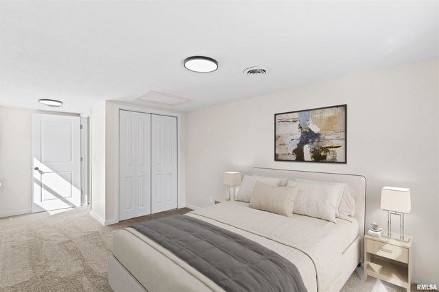 1501 43RD Street, Moline, IL 61265