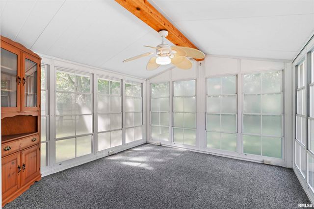 1501 43RD Street, Moline, IL 61265