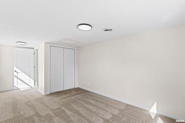 1501 43RD Street, Moline, IL 61265