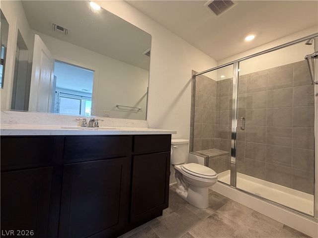 7346 Pioneer Way, Las Vegas, NV 89113