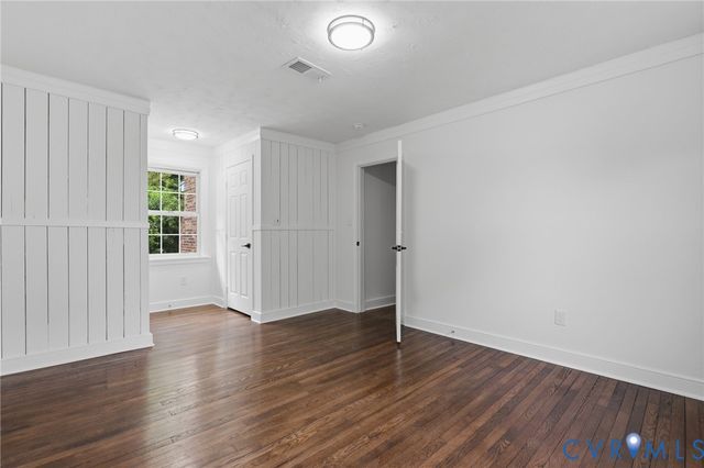 5641 N Chesterwood Dr, North Chesterfield, VA 23234