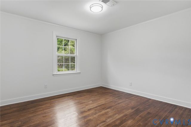 5641 N Chesterwood Dr, North Chesterfield, VA 23234