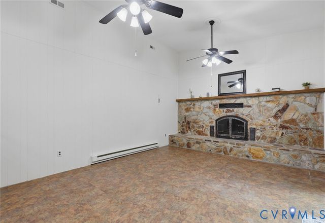 5641 N Chesterwood Dr, North Chesterfield, VA 23234